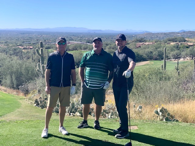 Good-looking-group-at-AZ-National